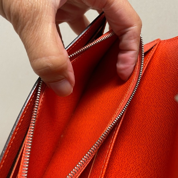 🍊Authentic Louis Vuitton Long Portefeuille Sarah Epi Wallet - Picture 16 of 16